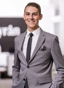 Julius Tjärvar profilbild